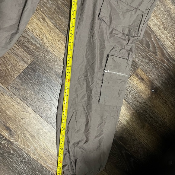 Faded Rose Cargo Pants ( Small) - Picture 9 of 9